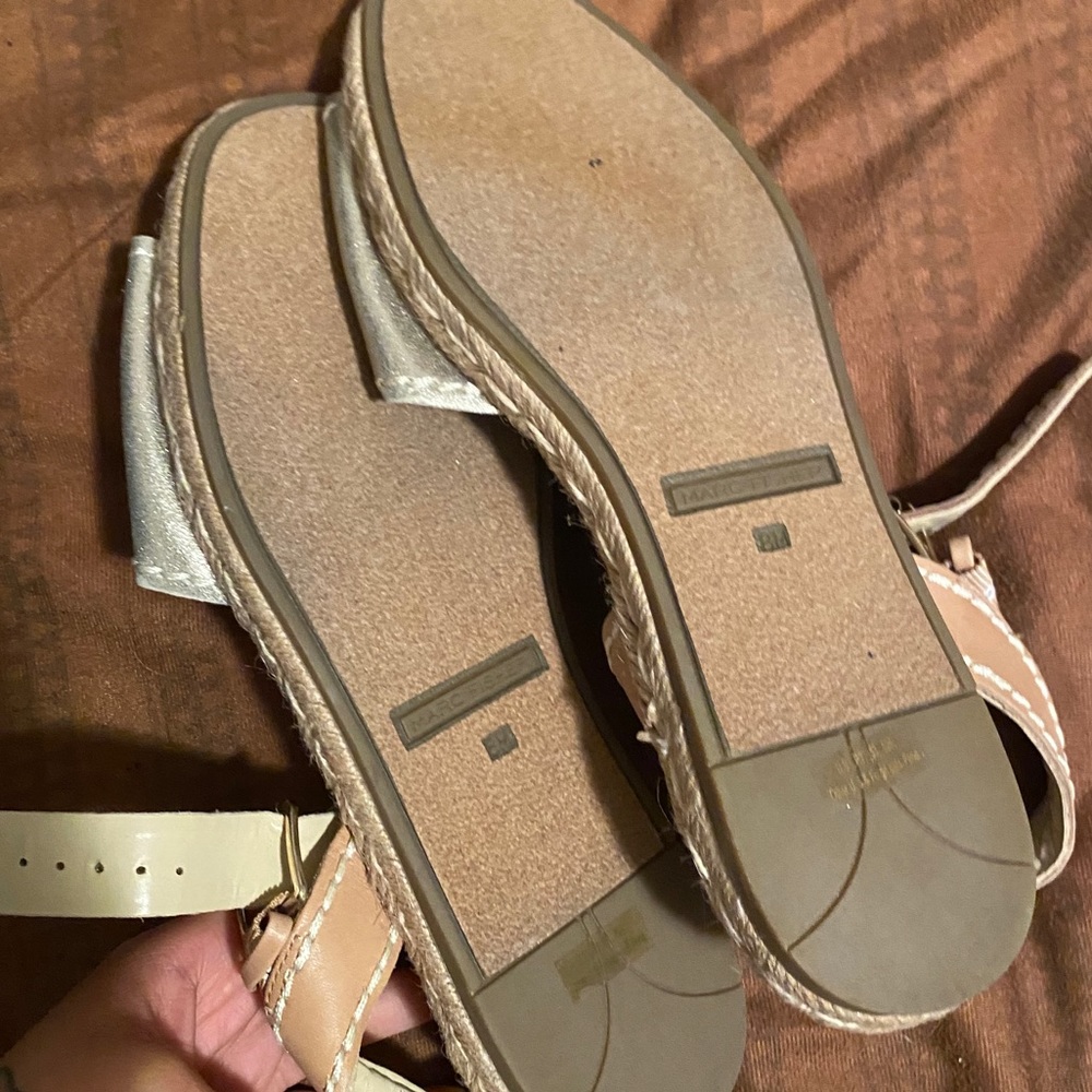 Sandals - Picture 2 of 3